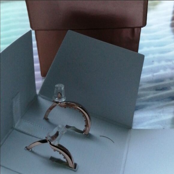 ✨ Diamonique Inside Out Hoop Earrings✨ - Picture 7 of 8